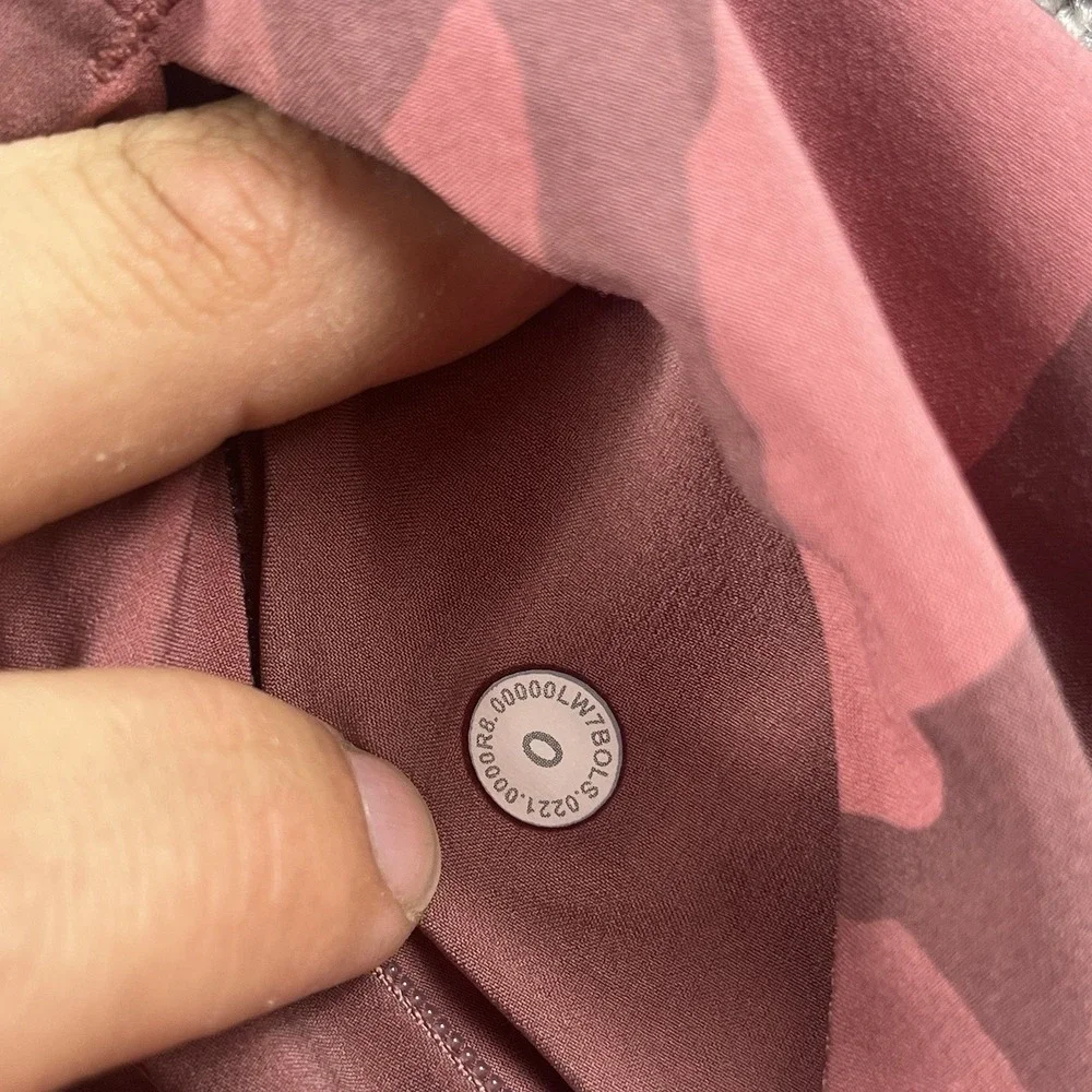 Lululemon Track That Mid Rise Lined Shorts Camo Brier Rose Multi Women's Size 0